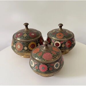 Set of 3 Brass Flower Trinket Dish Cloisonné Enamel w/Lids Made In India.